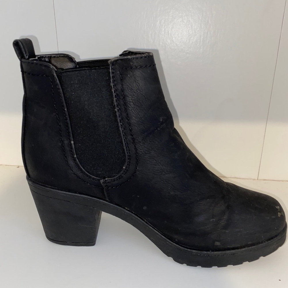 Black Booties - Picture 4 of 5